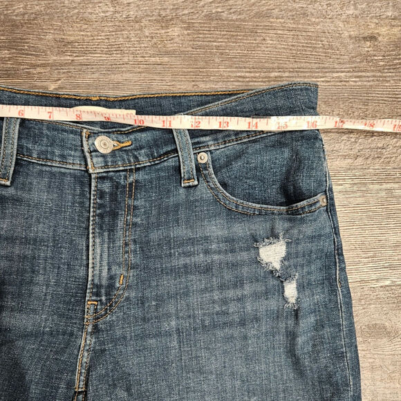 Levis mid length stretchy shorts 29 cotton viscose cuffed womens size 8 - Picture 2 of 5